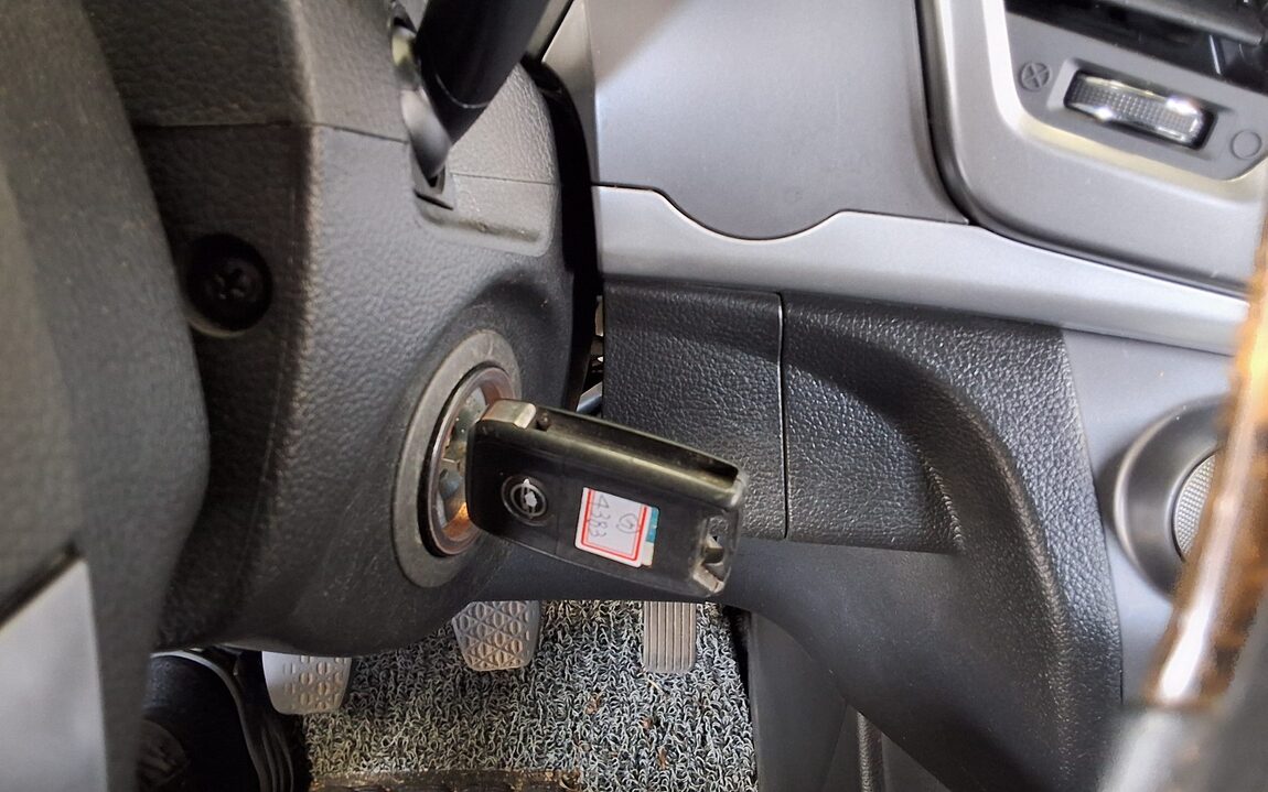 KG MOBILITY (SSANGYONG) NEW KORANDO C 2.0 AWD KX 2015 - zdjęcie 19
