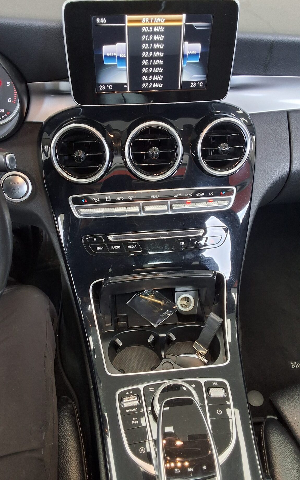 MERCEDES-BENZ C-CLASS (4TH GEN) C200 d 2018 - zdjęcie 18