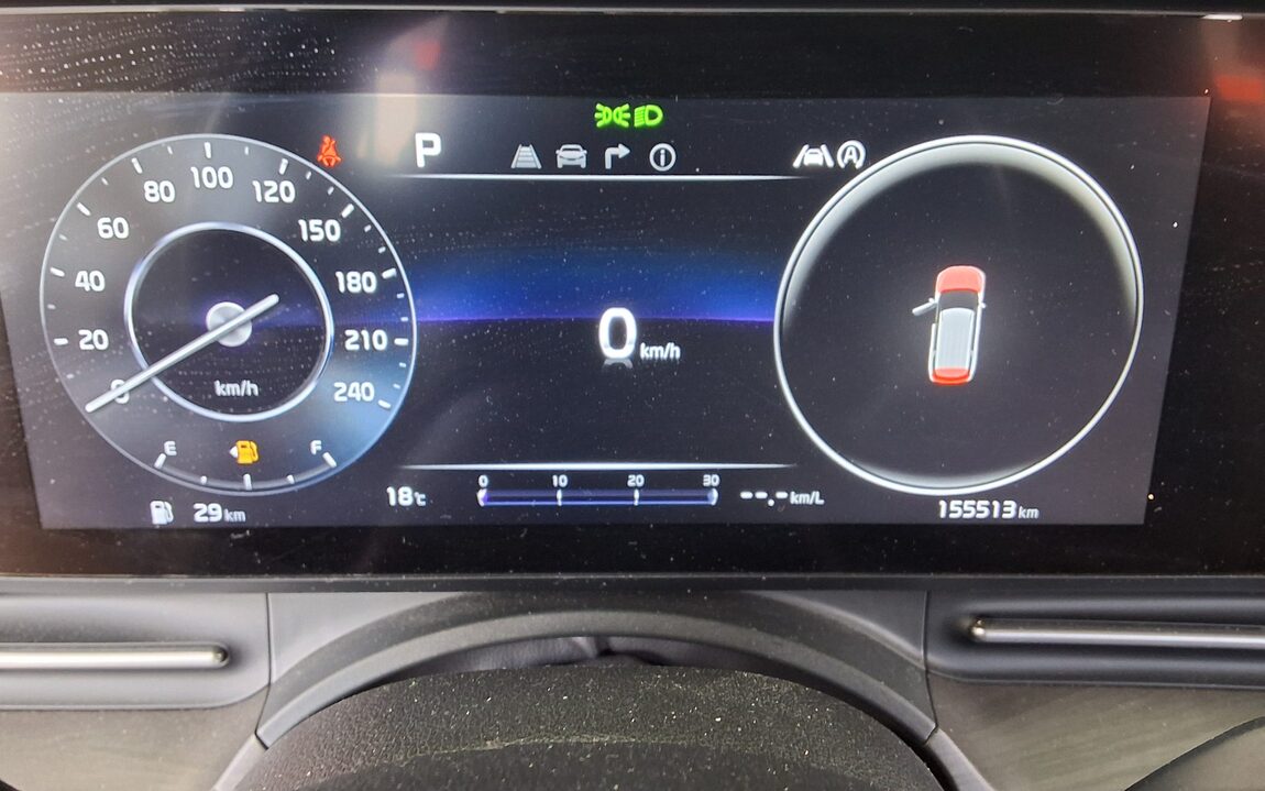KIA NEW CARNIVAL (KA4) 9-SEATER DIESEL SIGNATURE 2023 - zdjęcie 9