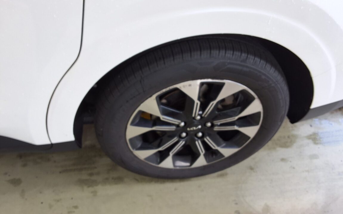 KIA NEW CARNIVAL (KA4) 9-SEATER DIESEL SIGNATURE 2023 - zdjęcie 24