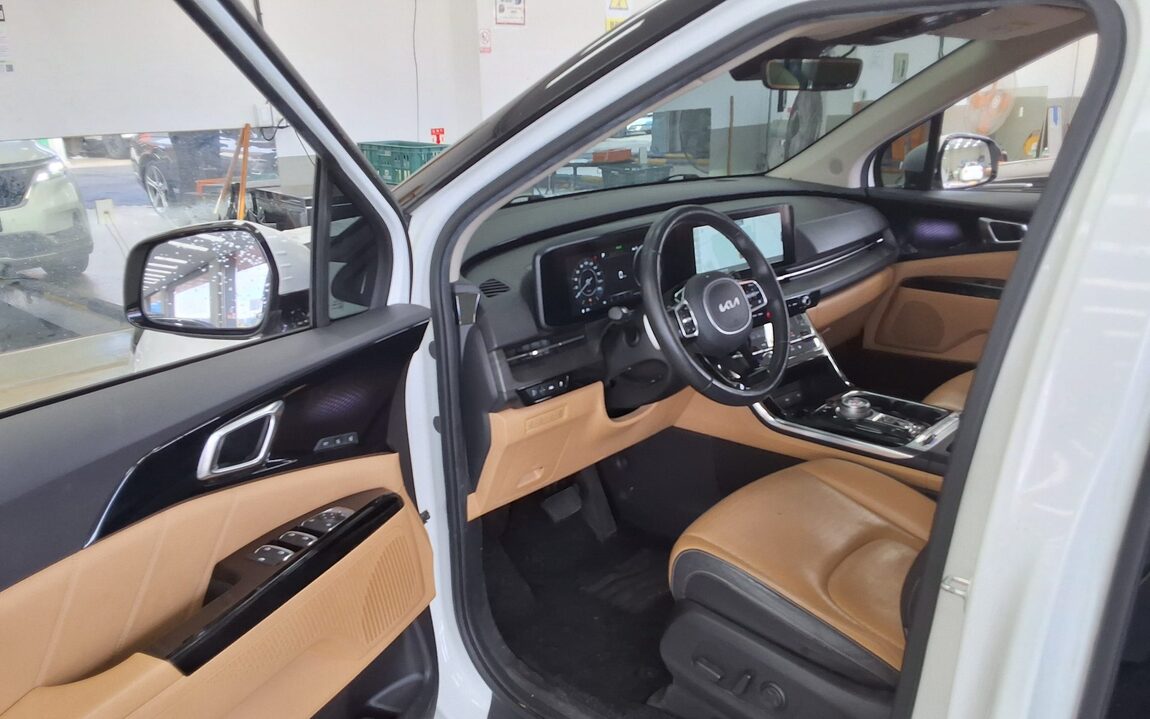 KIA NEW CARNIVAL (KA4) 9-SEATER DIESEL SIGNATURE 2023 - zdjęcie 10