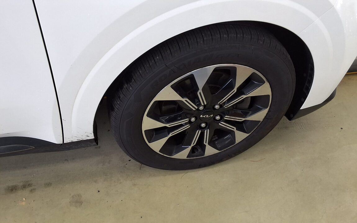 KIA NEW CARNIVAL (KA4) 9-SEATER DIESEL SIGNATURE 2023 - zdjęcie 25