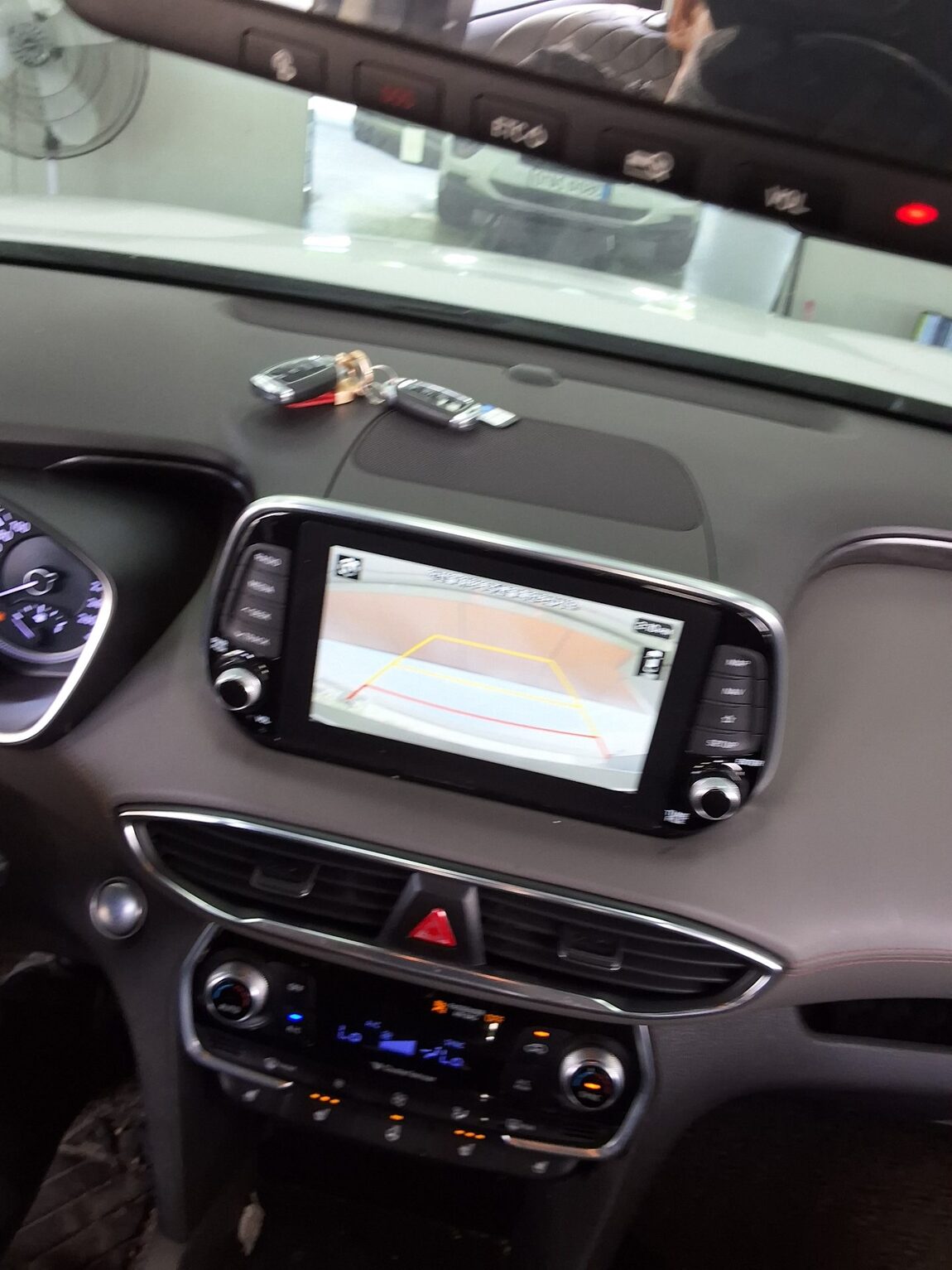 HYUNDAI SANTA FE (TM) R2.0 2WD EXCLUSIVE SPECIAL 2019 - zdjęcie 17