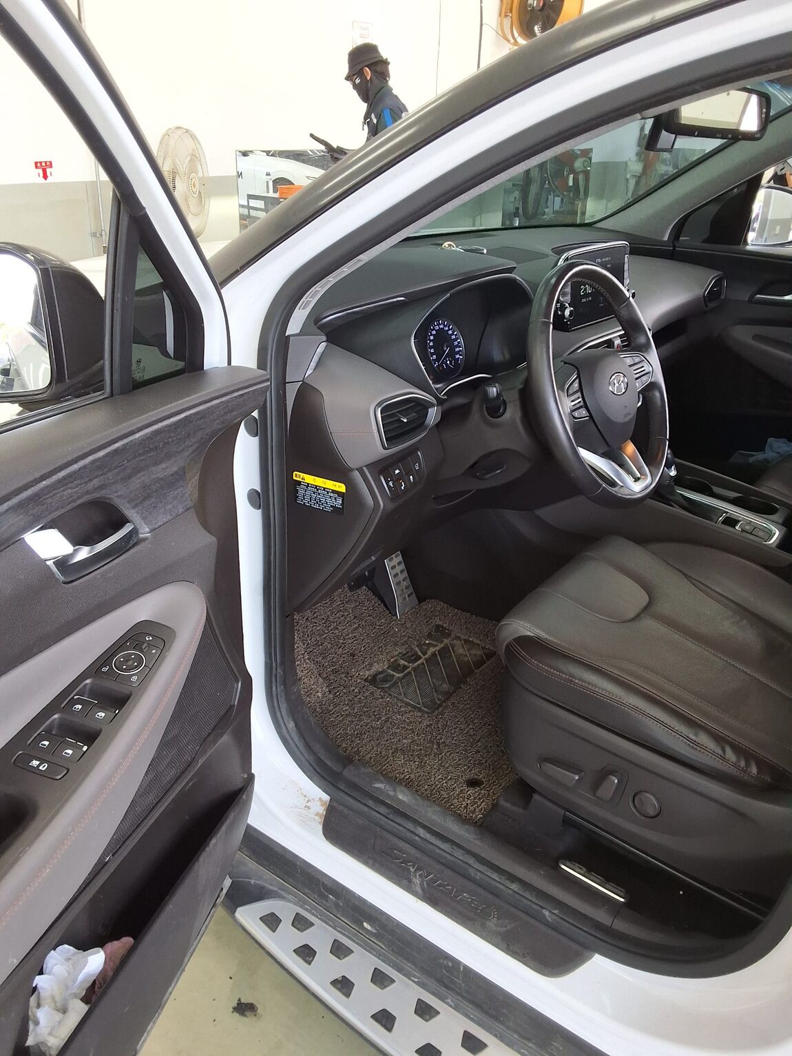 HYUNDAI SANTA FE (TM) R2.0 2WD EXCLUSIVE SPECIAL 2019 - zdjęcie 10