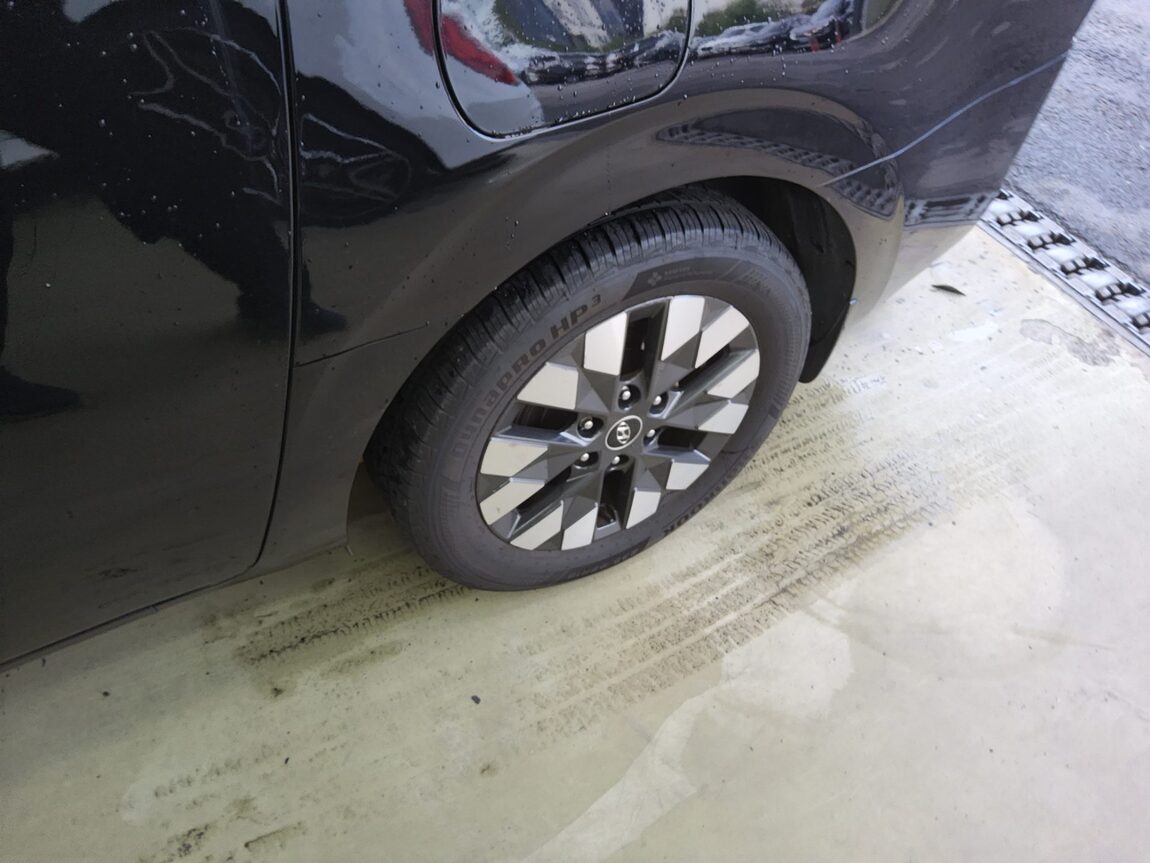 HYUNDAI STARIA 2.2 DIESEL LOUNGE 9-SEATER 2WD PRESTIGE 2023 - zdjęcie 23