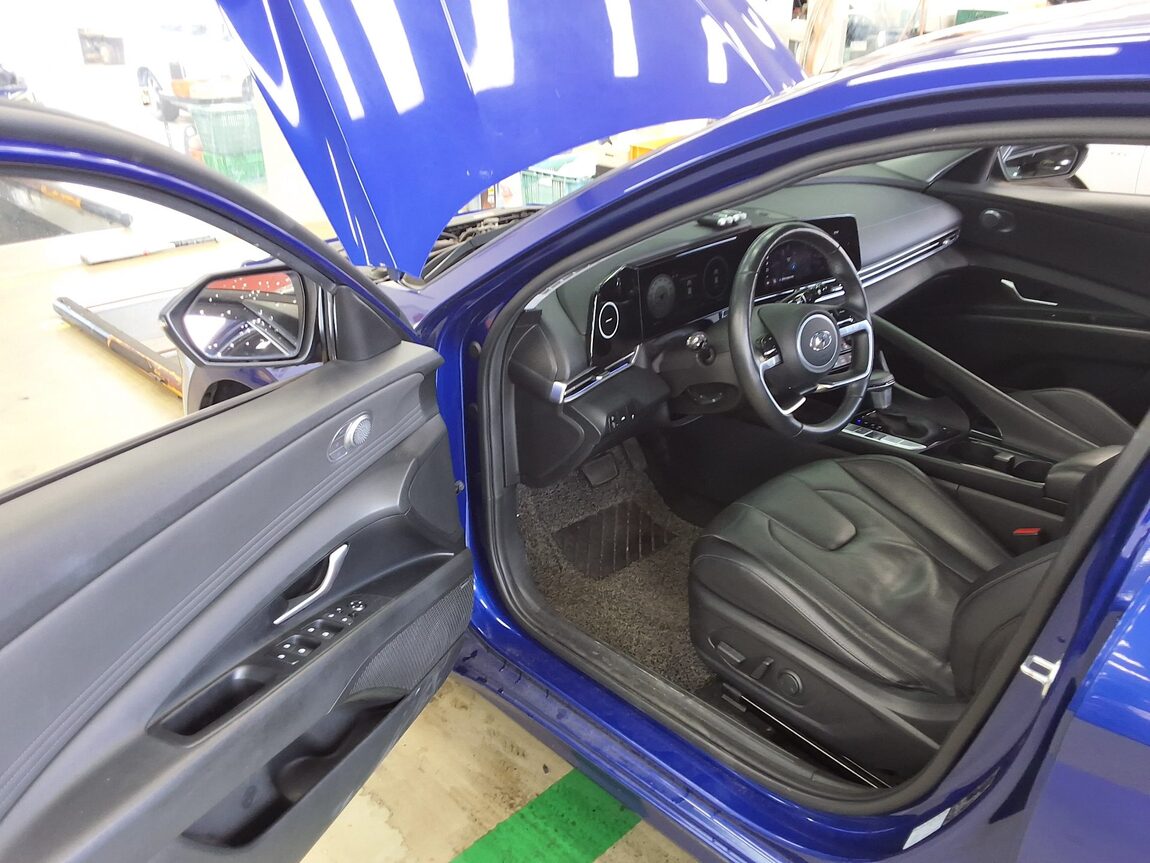 HYUNDAI AVANTE (CN7) 1.6 GASOLINE INSPIRATION 2021 - zdjęcie 10