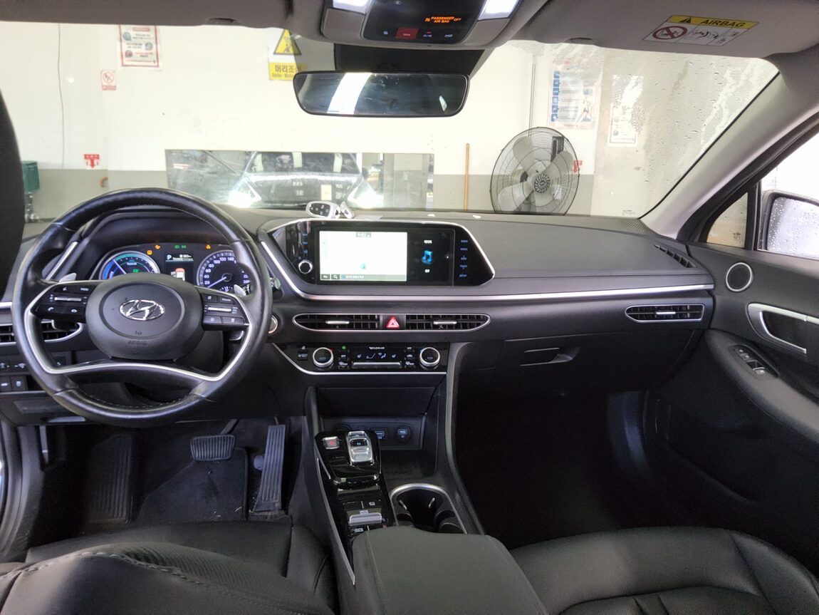HYUNDAI SONATA (DN8) HYBRID 2.0 HEV MODERN 2022 - zdjęcie 11