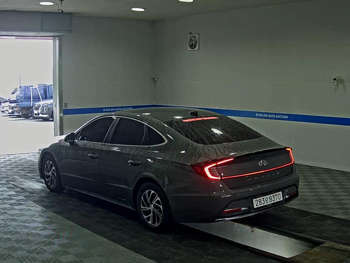 HYUNDAI SONATA (DN8) HYBRID 2.0 HEV MODERN 2022 - zdjęcie 6