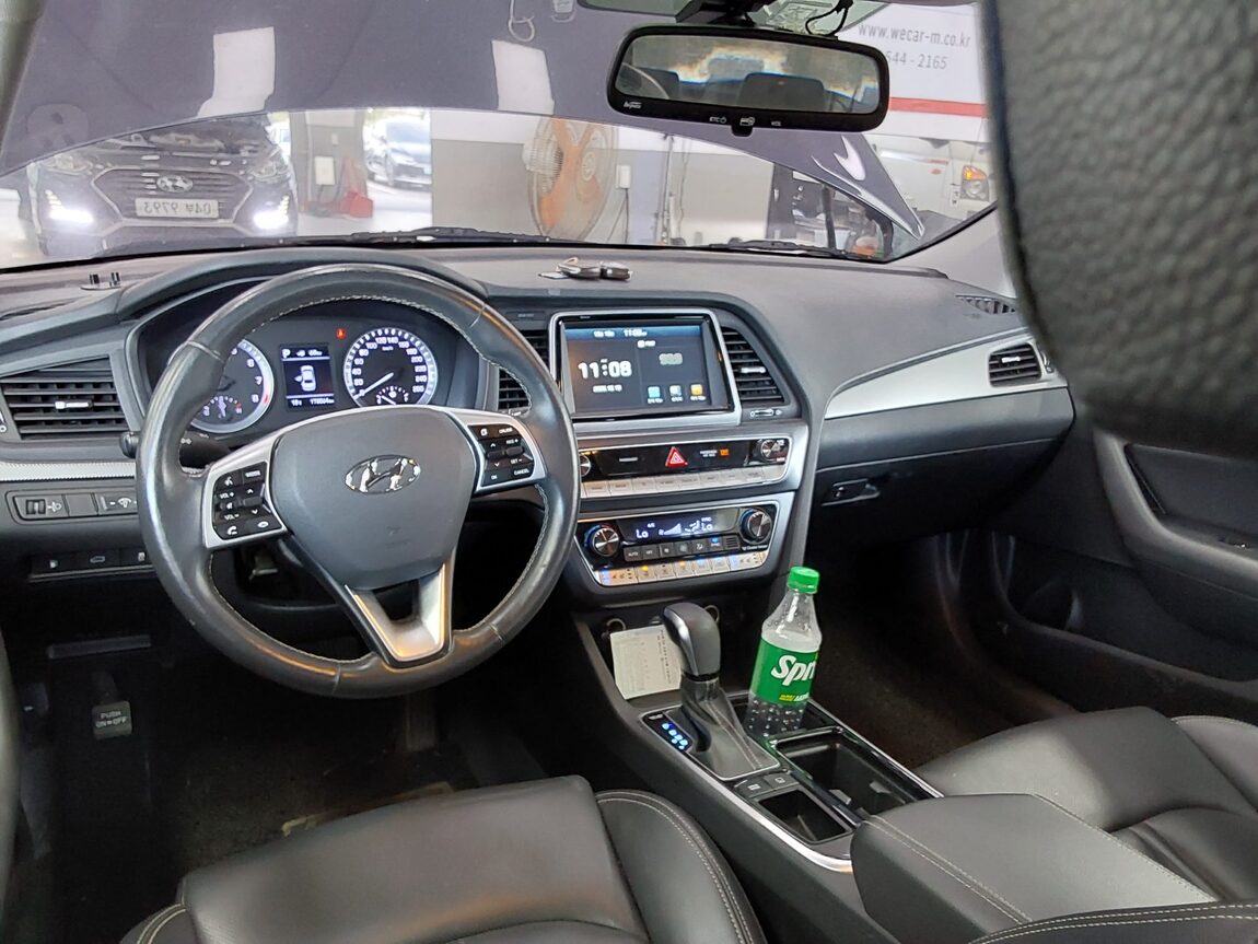HYUNDAI LF SONATA NEW RISE 2.0 CVVL SMART SPECIAL 2019 - zdjęcie 11