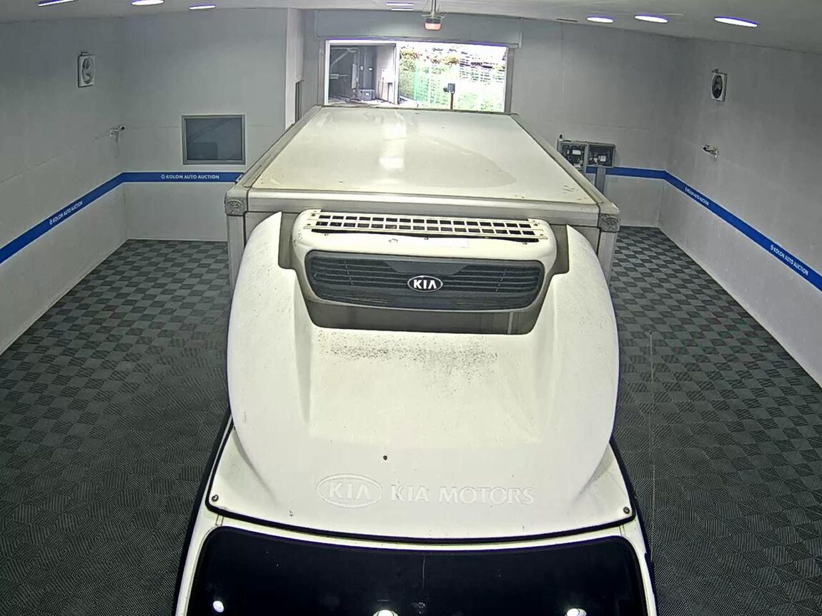 KIA BONGO III CARGO FREEZER BOX TRUCK 1 TON KING CAB 2019 - zdjęcie 7