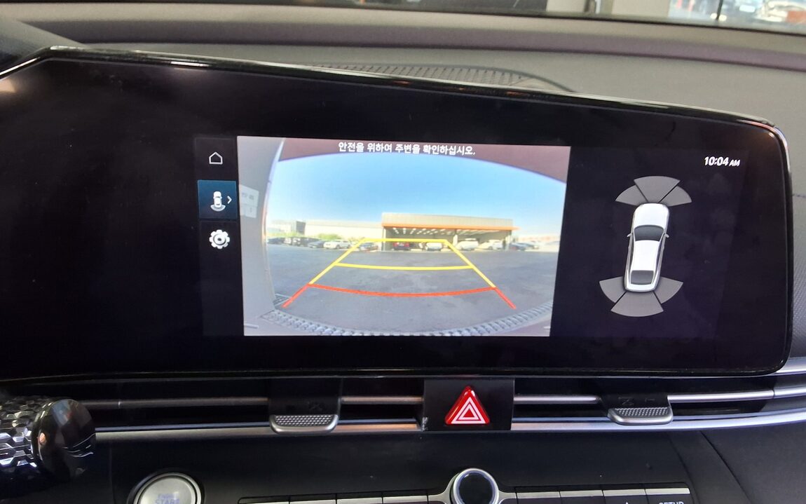HYUNDAI AVANTE (CN7) 1.6 GASOLINE MODERN 2023 - zdjęcie 19