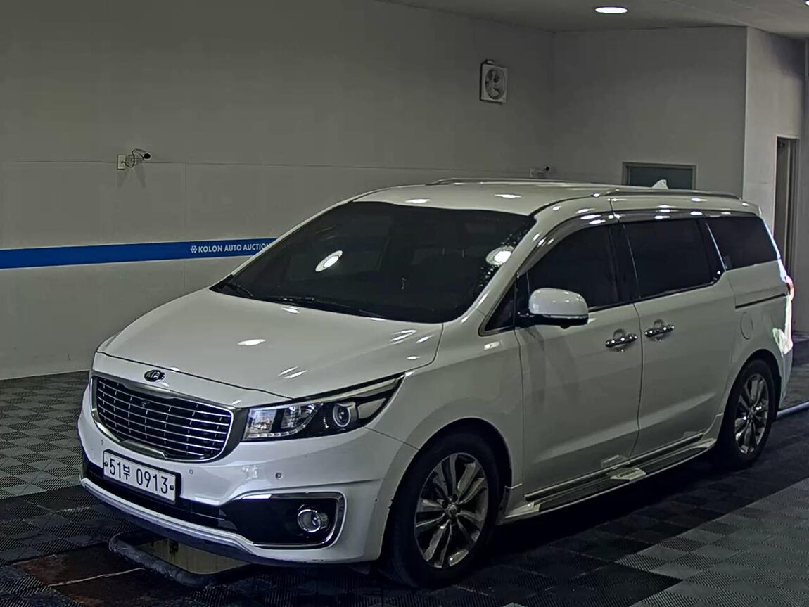 KIA ALL NEW CARNIVAL 7-SEATER LIMOUSINE DIESEL VIP 2016 - zdjęcie 2