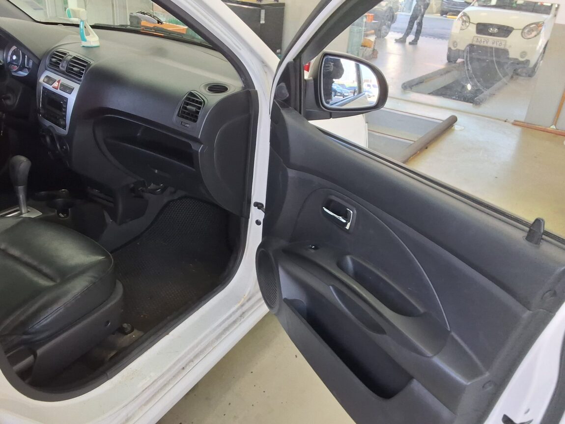 KIA NEW MORNING LX PREMIUM MODEL BLACK PREMIUM 2009 - zdjęcie 14