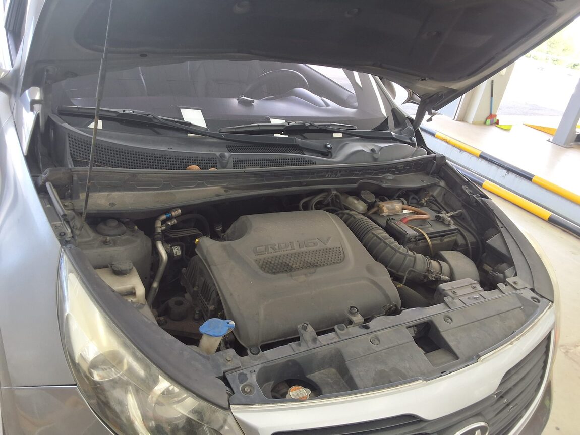 KIA SPORTAGE R DIESEL R2.0 2WD TLX LUXURY MODEL 2012 - zdjęcie 18