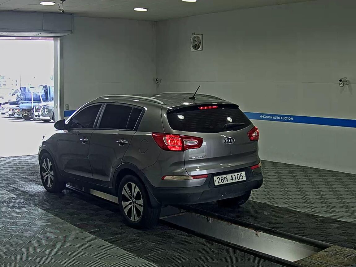 KIA SPORTAGE R DIESEL R2.0 2WD TLX LUXURY MODEL 2012 - zdjęcie 6