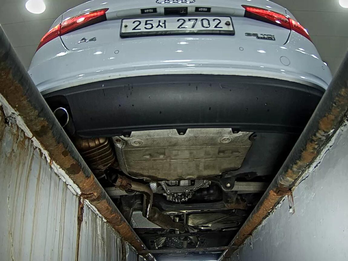 AUDI A4 (4TH GEN) 35 TDI QUATTRO COMFORT EDITION 2015 - zdjęcie 8