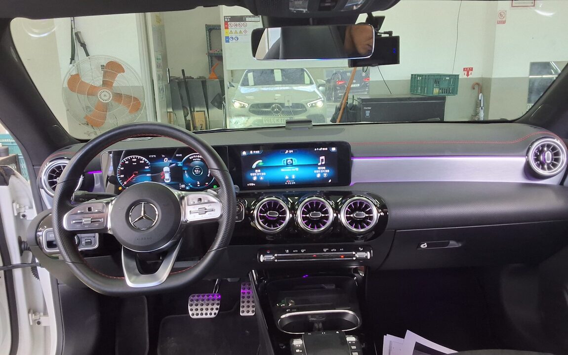 MERCEDES-BENZ CLA-CLASS (2ND GEN) CLA250 4MATIC 2021 - zdjęcie 11