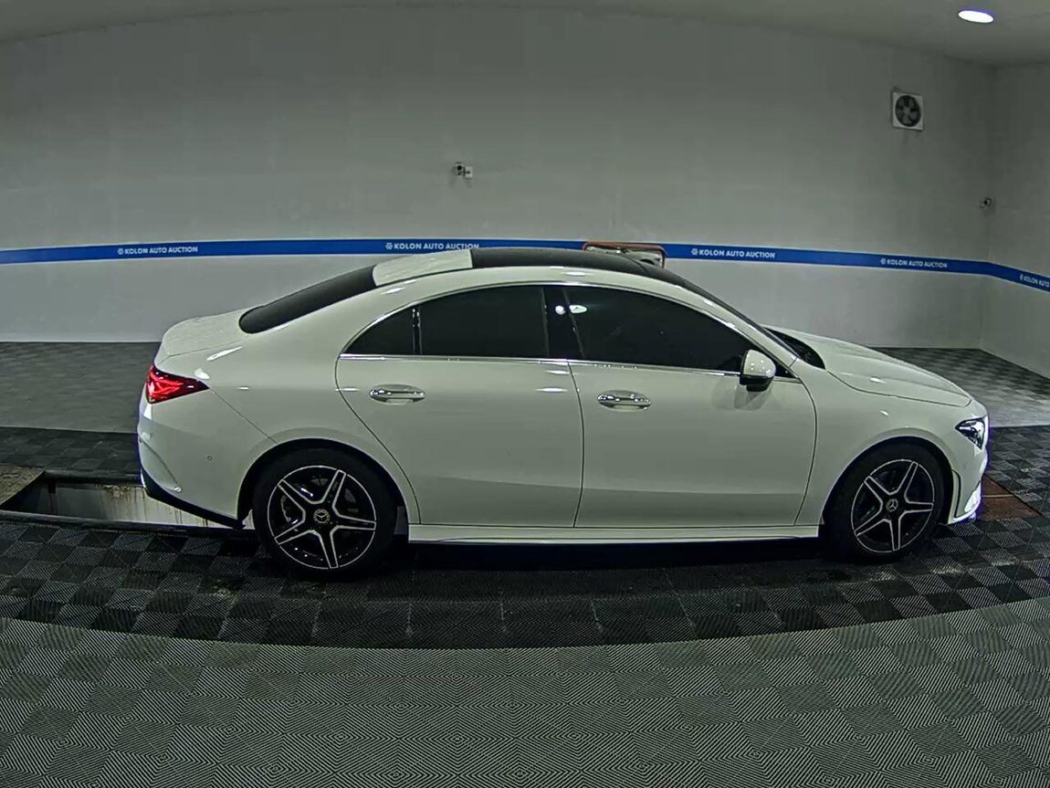 MERCEDES-BENZ CLA-CLASS (2ND GEN) CLA250 4MATIC 2021 - zdjęcie 4