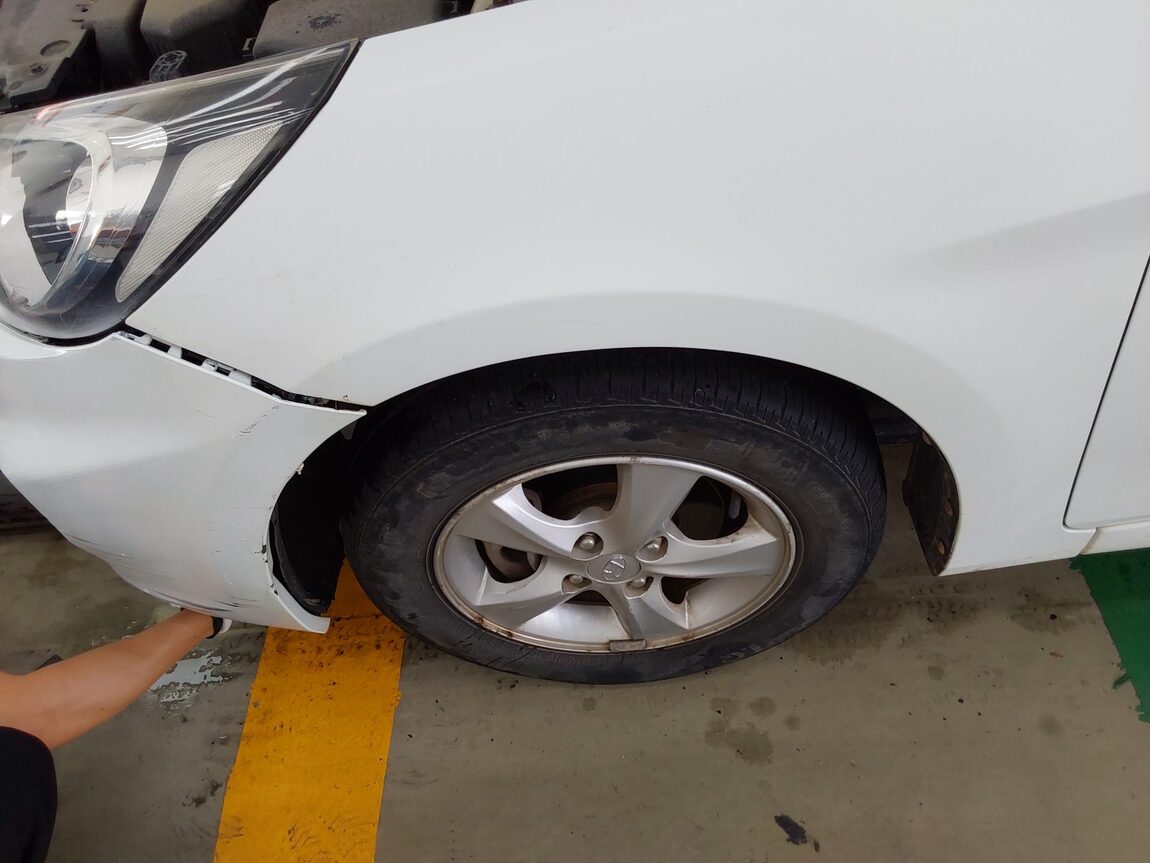 HYUNDAI NEW ACCENT 1.4 VVT MODERN 2014 - zdjęcie 20