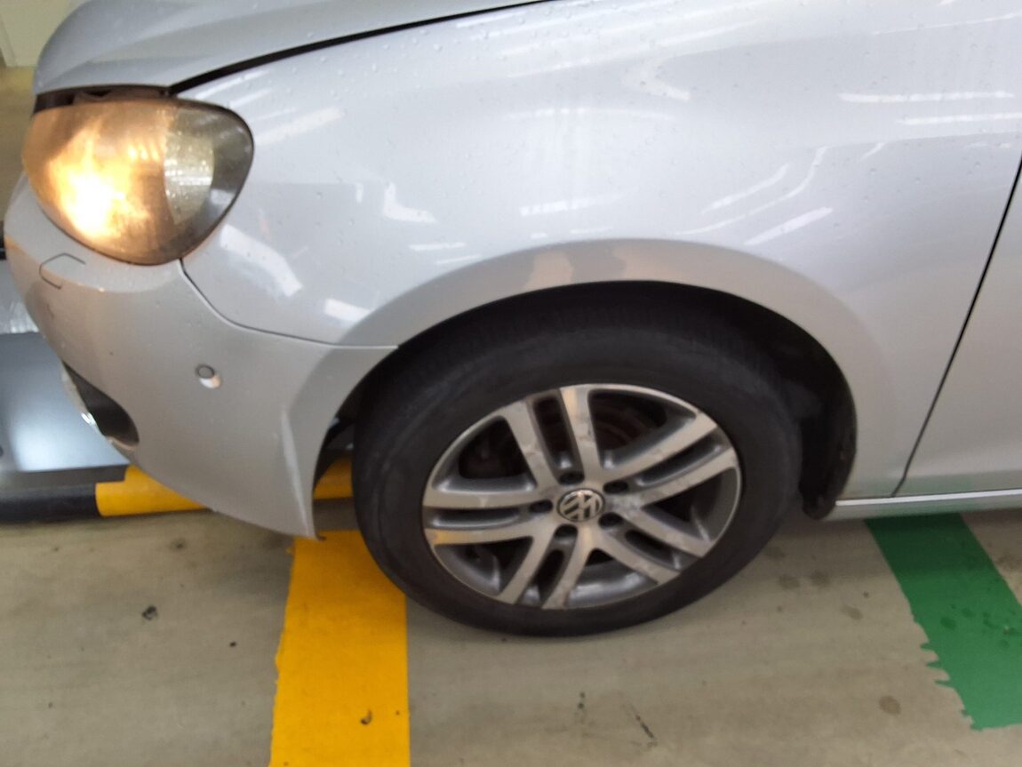 VOLKSWAGEN GOLF (6TH GEN) 1.6 TDI BLUEMOTION 2012 - zdjęcie 19