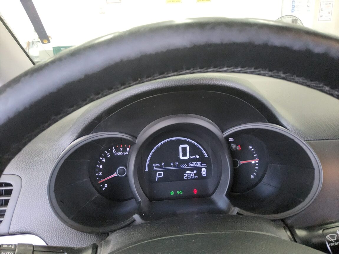 KIA ALL NEW MORNING GASOLINE LUXURY 2015 - zdjęcie 9