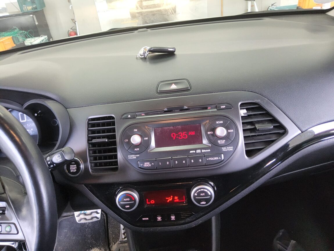 KIA ALL NEW MORNING GASOLINE LUXURY 2015 - zdjęcie 17