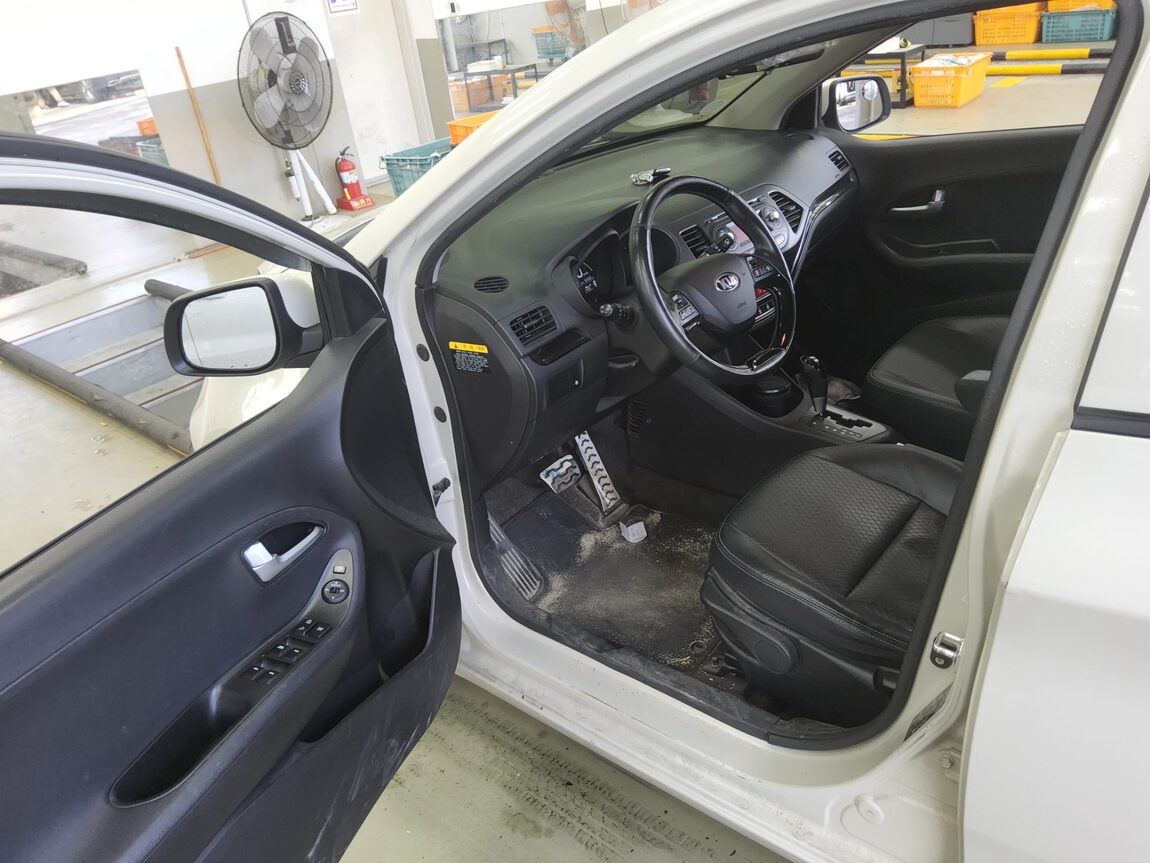 KIA ALL NEW MORNING GASOLINE LUXURY 2015 - zdjęcie 10