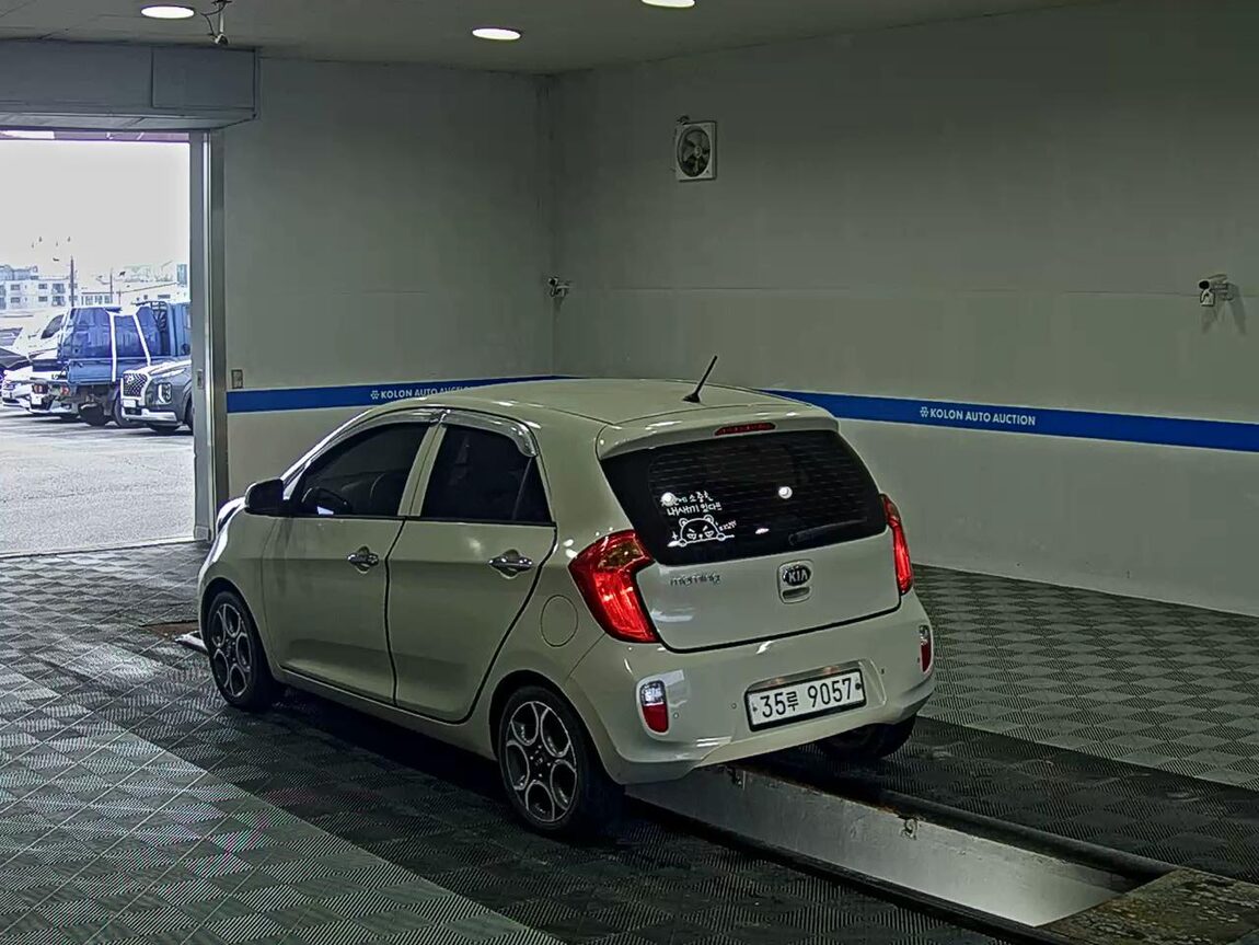 KIA ALL NEW MORNING GASOLINE LUXURY 2015 - zdjęcie 6