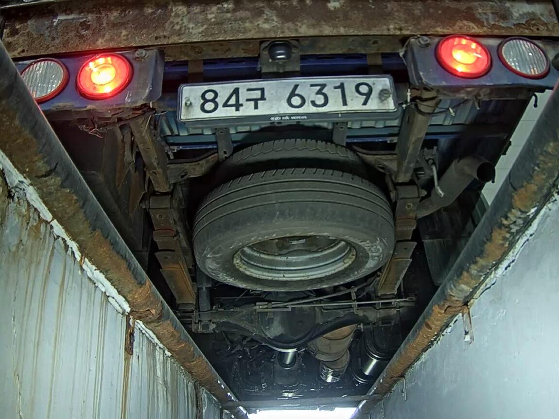 KIA BONGO III CARGO CRDi KING CAB EXTRA LONG WHEELBASE 2018 - zdjęcie 8
