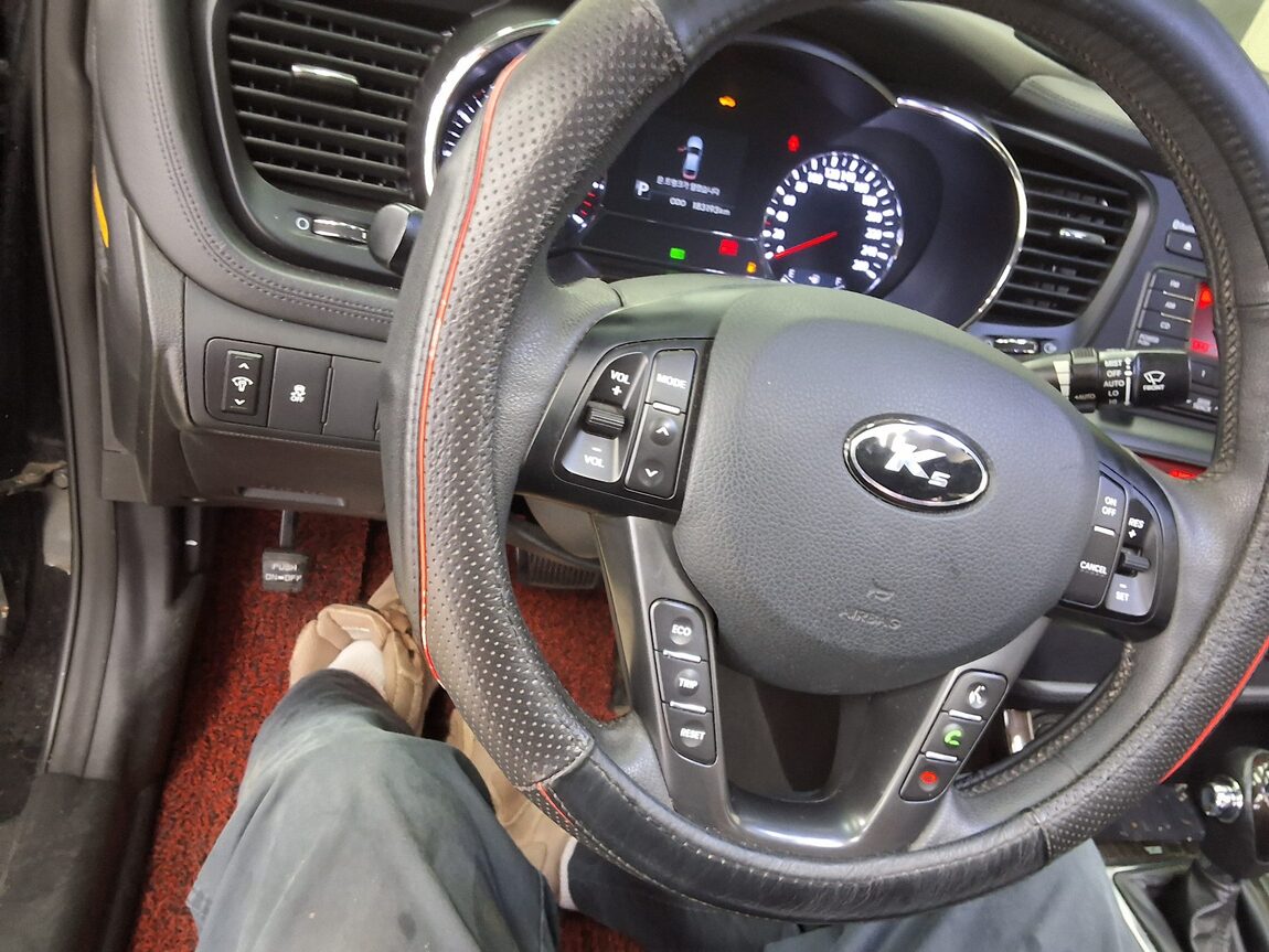 KIA K5 2.0 CVVT PRESTIGE 2011 - zdjęcie 23