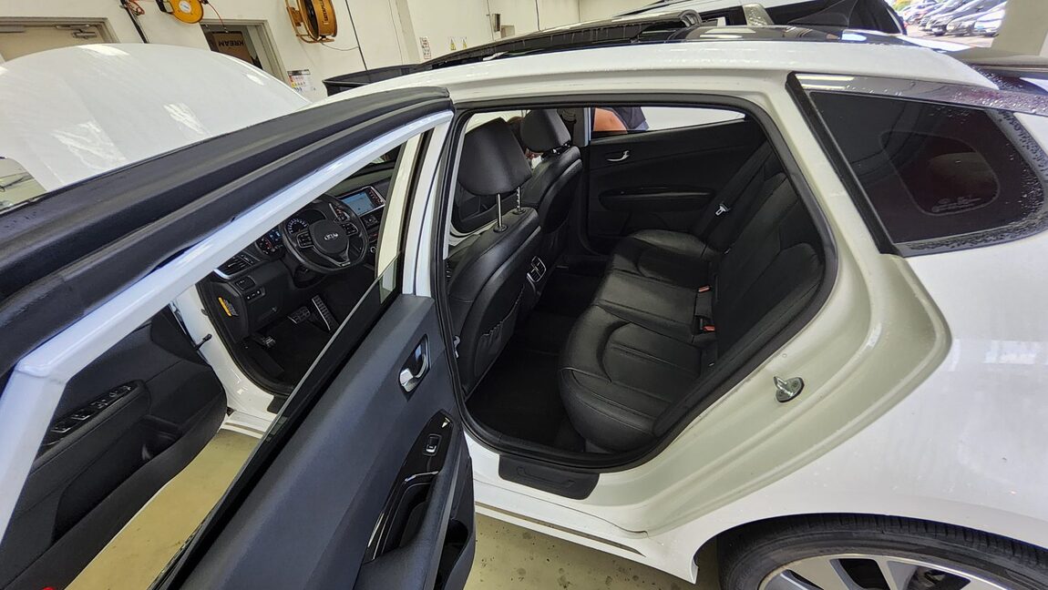 KIA NEW K5 2.0 GASOLINE PRESTIGE SX 2016 - zdjęcie 12