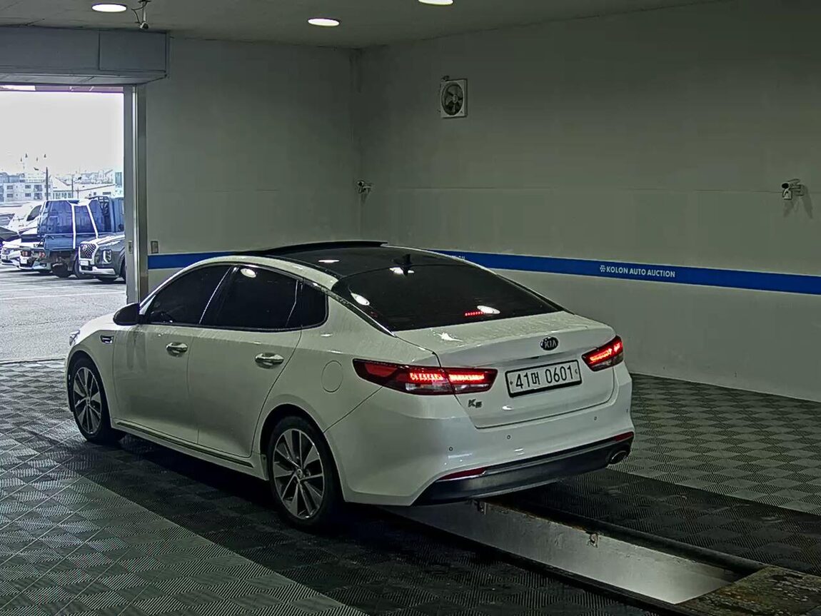 KIA NEW K5 2.0 GASOLINE PRESTIGE SX 2016 - zdjęcie 6