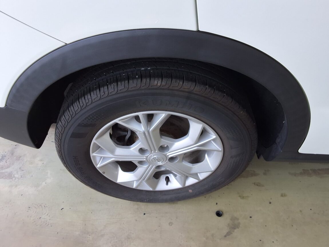 KG MOBILITY (SSANGYONG) VERY NEW TIVOLI 1.5 GASOLINE 2WD V3 2022 - zdjęcie 24