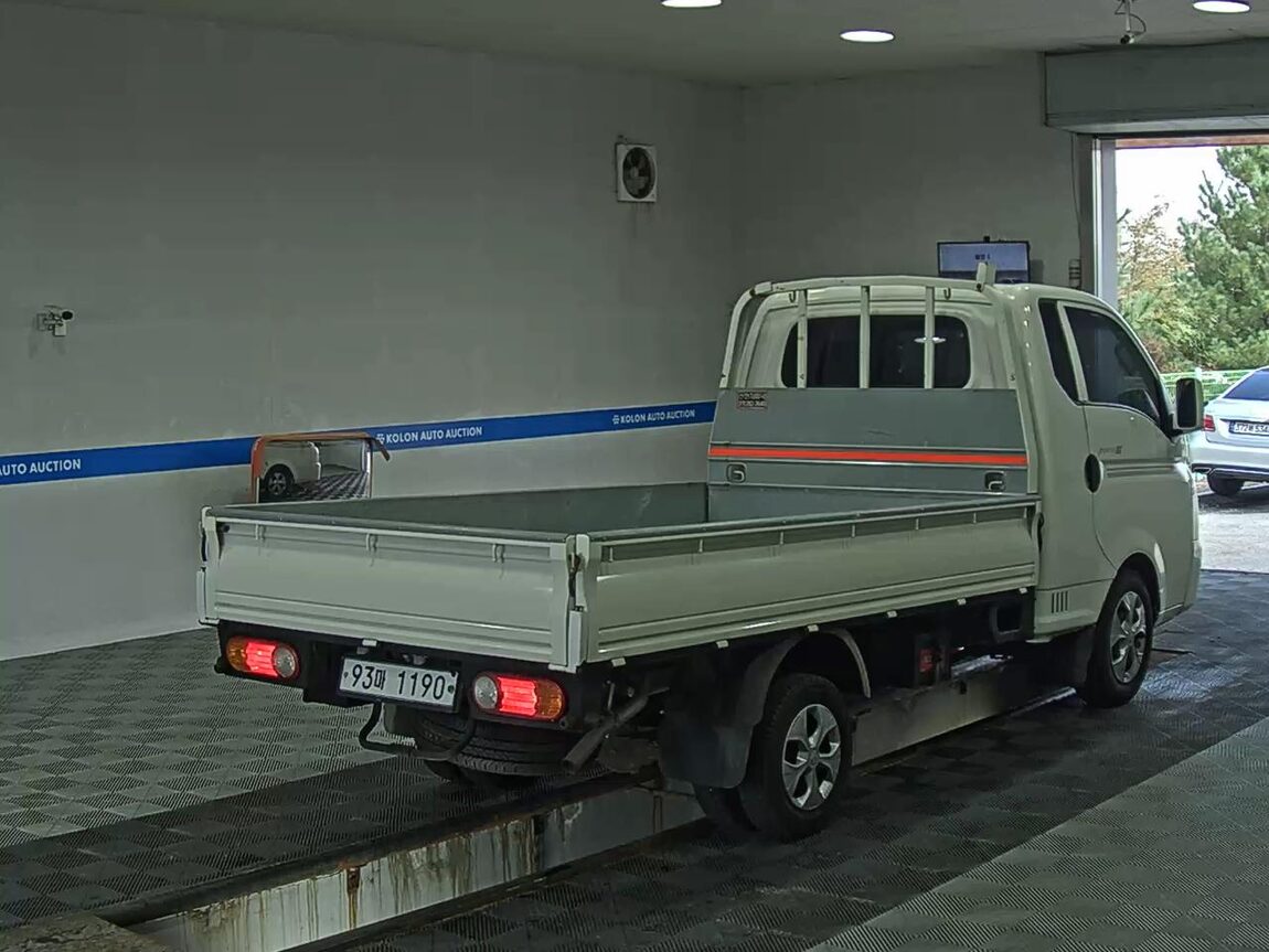 HYUNDAI PORTER II CRDi SUPER CAB EXTRA LONG WHEELBASE MODERN 2019 - zdjęcie 5