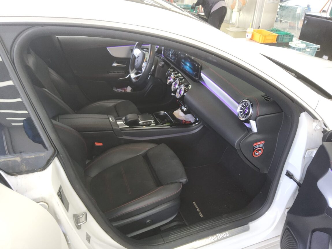 MERCEDES-BENZ CLA-CLASS (2ND GEN) CLA250 4MATIC 2021 - zdjęcie 14
