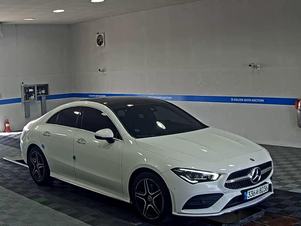 MERCEDES-BENZ CLA-CLASS (2ND GEN) CLA250 4MATIC 2021 - zdjęcie 3