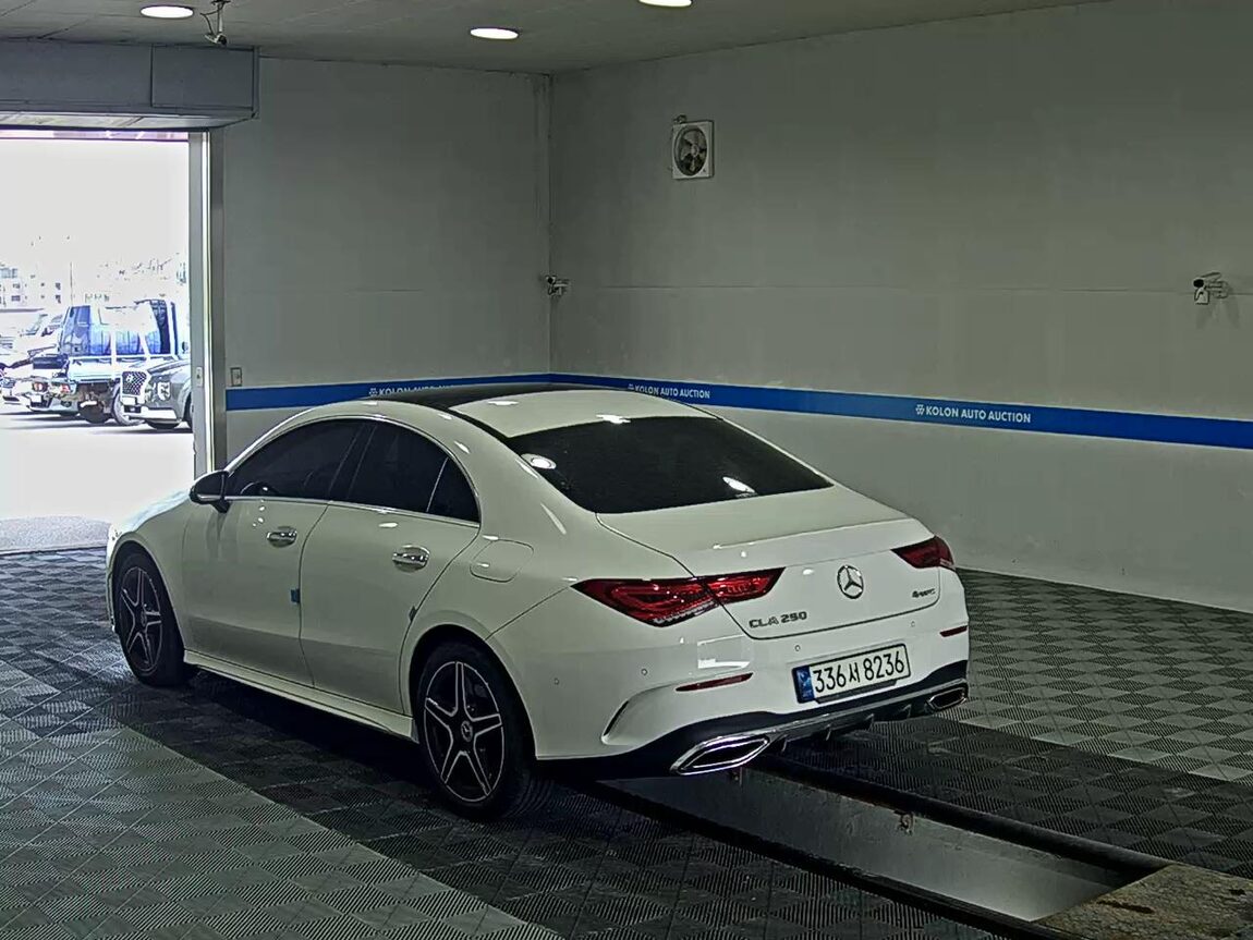 MERCEDES-BENZ CLA-CLASS (2ND GEN) CLA250 4MATIC 2021 - zdjęcie 6