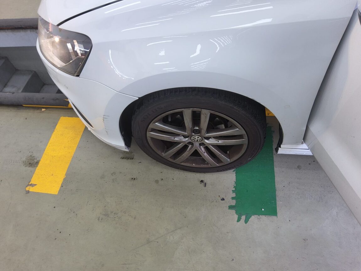 VOLKSWAGEN THE NEW POLO (5TH GEN) 1.4 TDI R LINE 2015 - zdjęcie 20