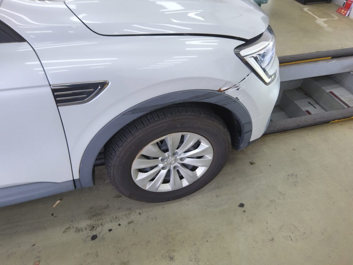 RENAULT (SAMSUNG) XM3 1.3 TCe LE 2020 - zdjęcie 22