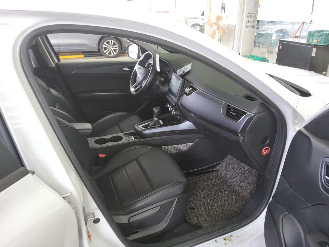 RENAULT (SAMSUNG) XM3 1.3 TCe LE 2020 - zdjęcie 14