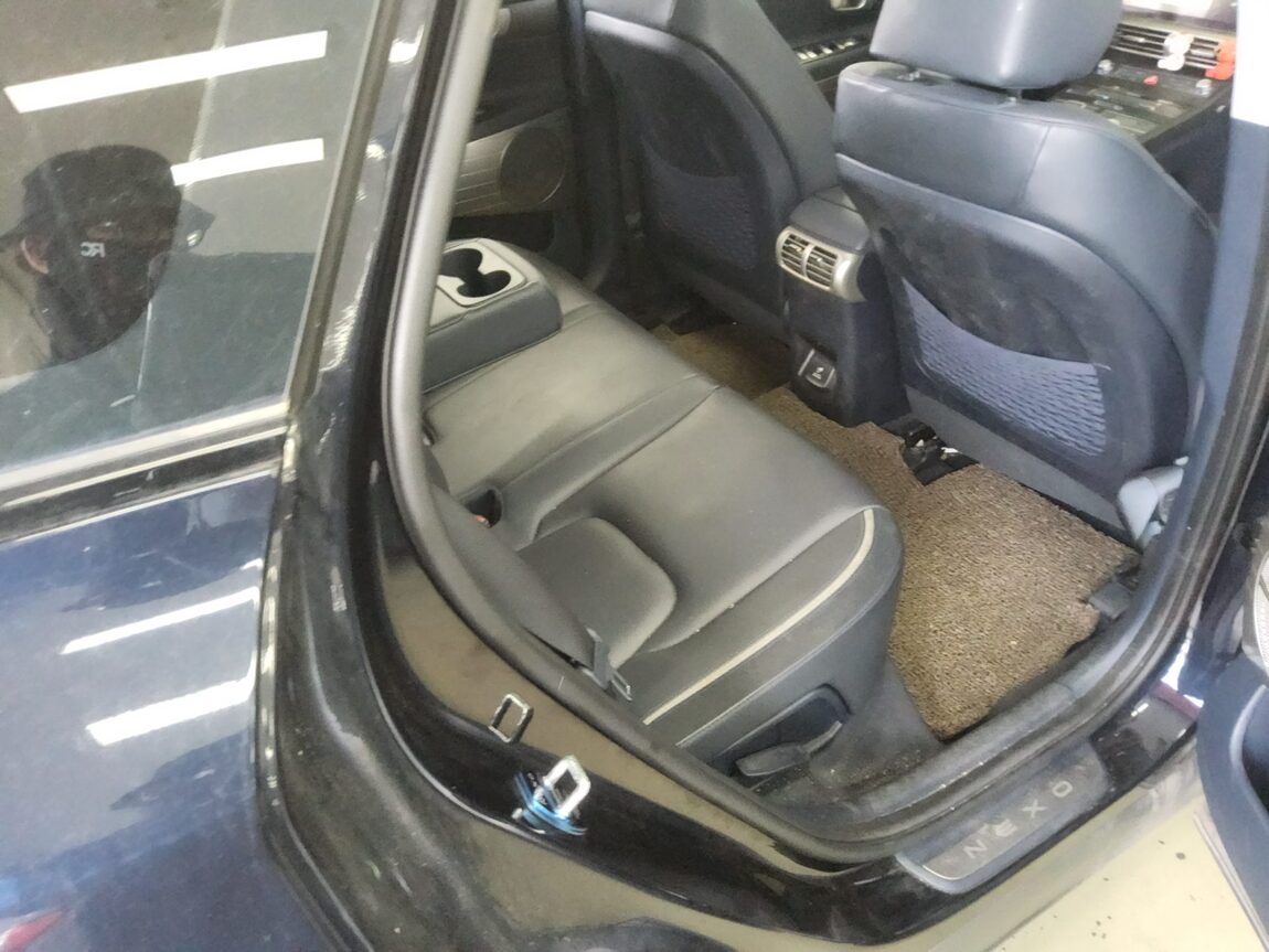 HYUNDAI NEXO FCEV PREMIUM 2023 - zdjęcie 13