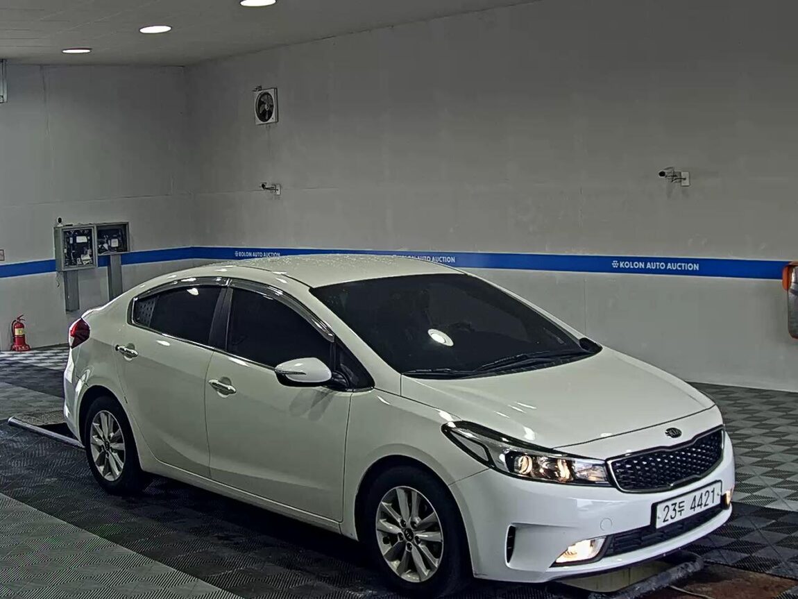 KIA THE NEW K3 1.6 GDI TRENDY 2016 - zdjęcie 3