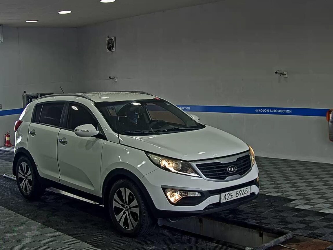 KIA SPORTAGE R DIESEL R2.0 2WD TLX LUXURY MODEL 2011 - zdjęcie 3