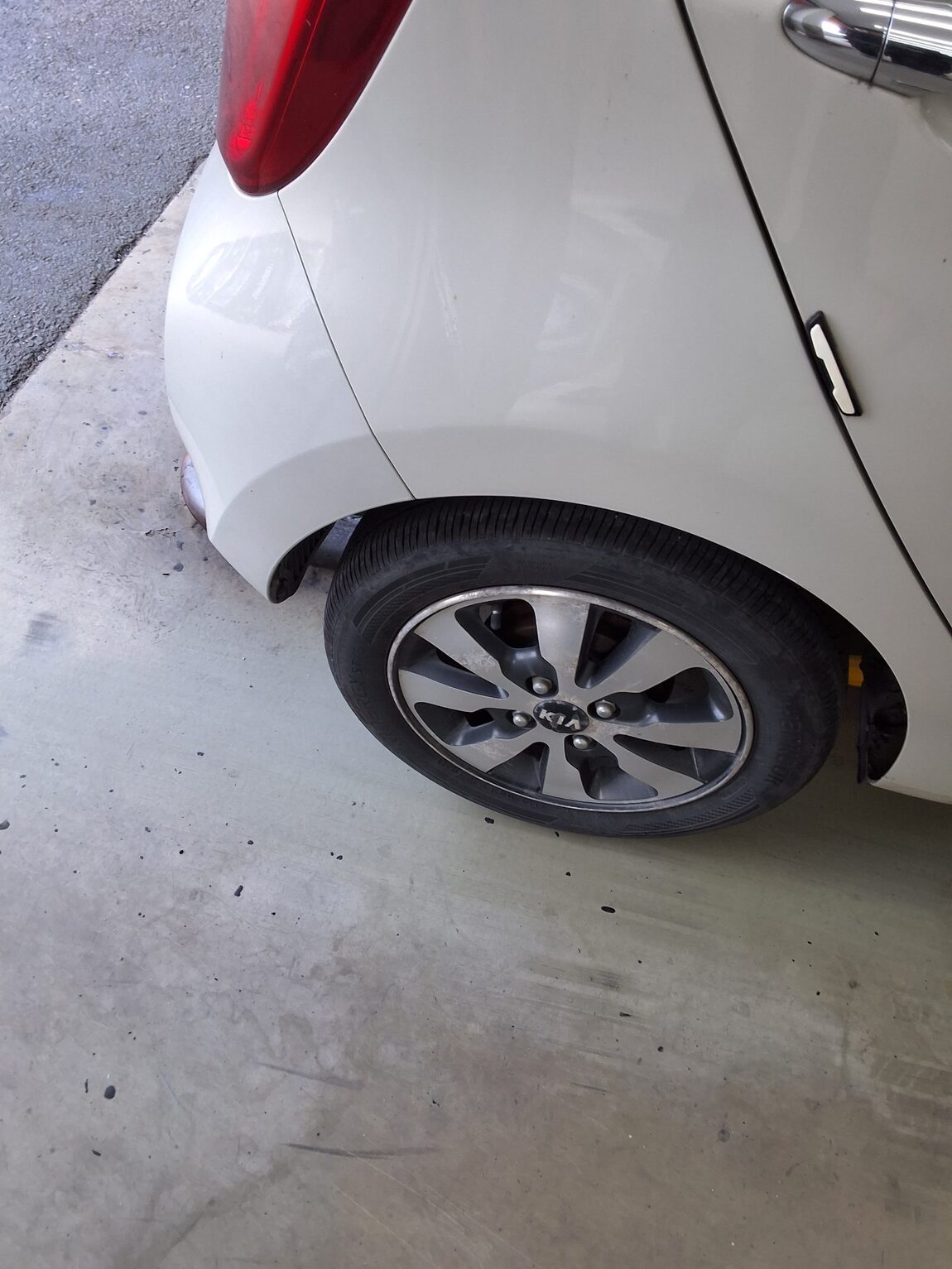 KIA ALL NEW MORNING GASOLINE DELUXE SPECIAL 2013 - zdjęcie 23