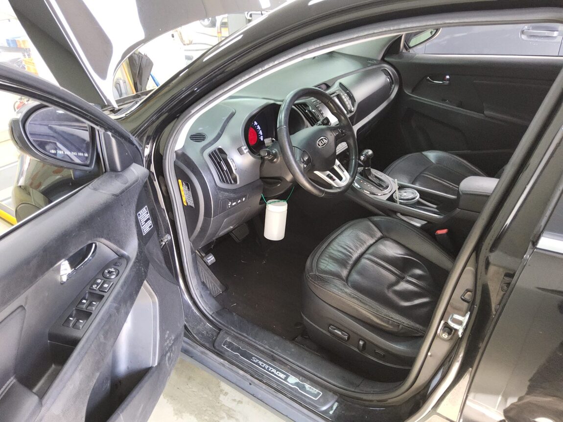 KIA SPORTAGE R DIESEL R2.0 4WD LIMITED 2011 - zdjęcie 10