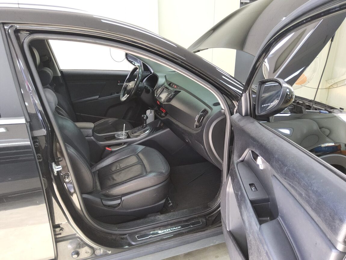 KIA SPORTAGE R DIESEL R2.0 4WD LIMITED 2011 - zdjęcie 14
