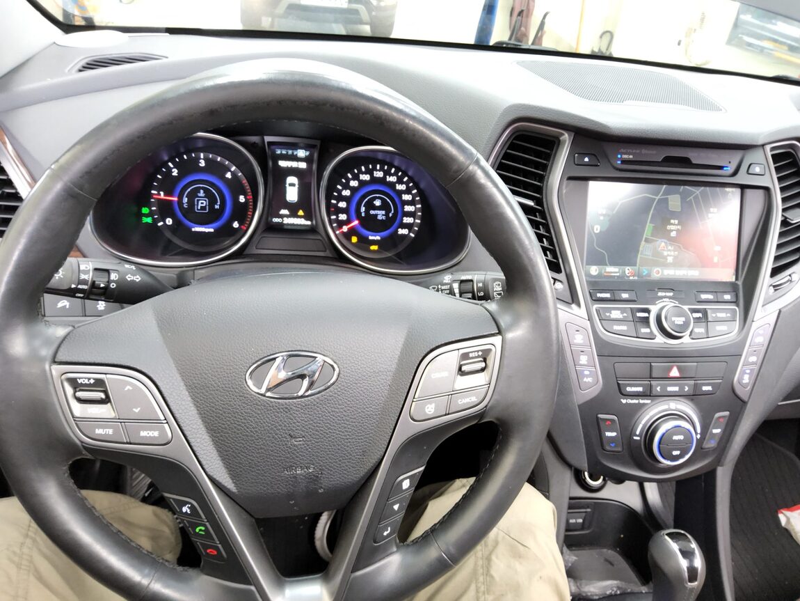 HYUNDAI MAXCRUZ DIESEL R2.2 2WD EXCLUSIVE SPECIAL 2015 - zdjęcie 17