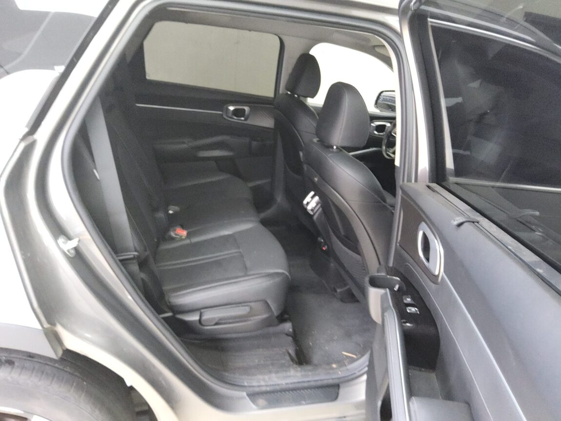 KIA THE NEW SORENTO (MQ4) 2.5 GASOLINE 4WD NOBLESSE 2024 - zdjęcie 13