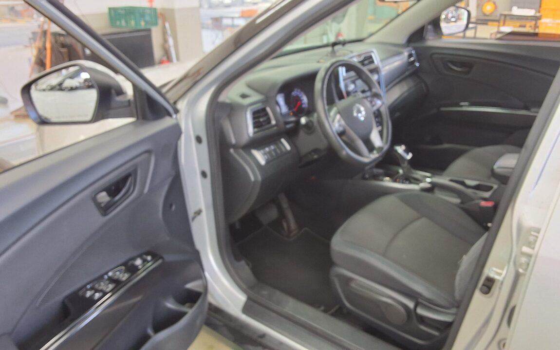 KG MOBILITY (SSANGYONG) VERY NEW TIVOLI 1.6 DIESEL 2WD V1 2020 - zdjęcie 10
