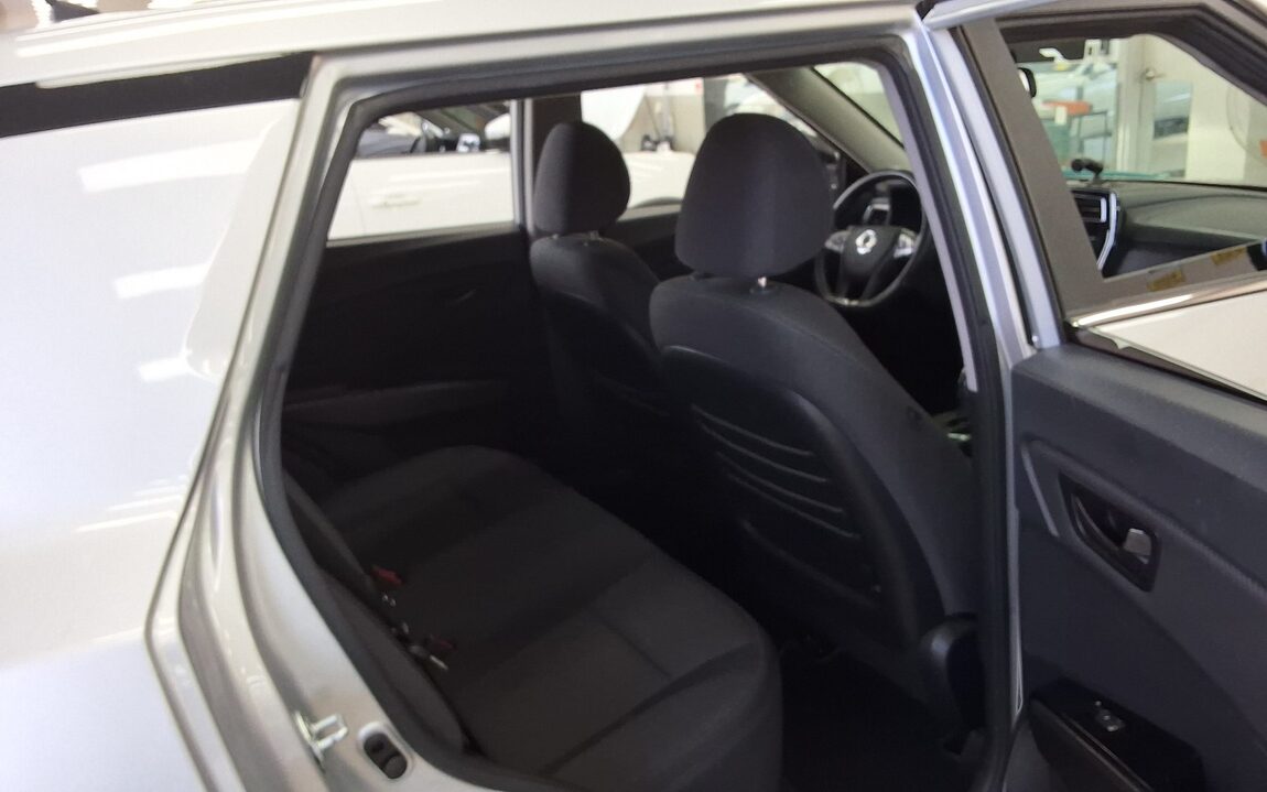 KG MOBILITY (SSANGYONG) VERY NEW TIVOLI 1.6 DIESEL 2WD V1 2020 - zdjęcie 13